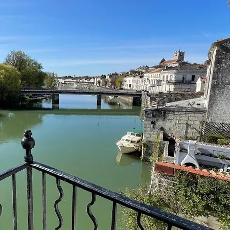 La Bergeronnette 別荘 *