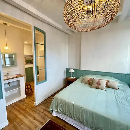 別荘 La Bergeronnette Saint-Savinien